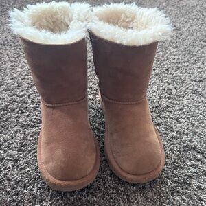 Chestnut UGG Bailey Bow II Boot -little kid